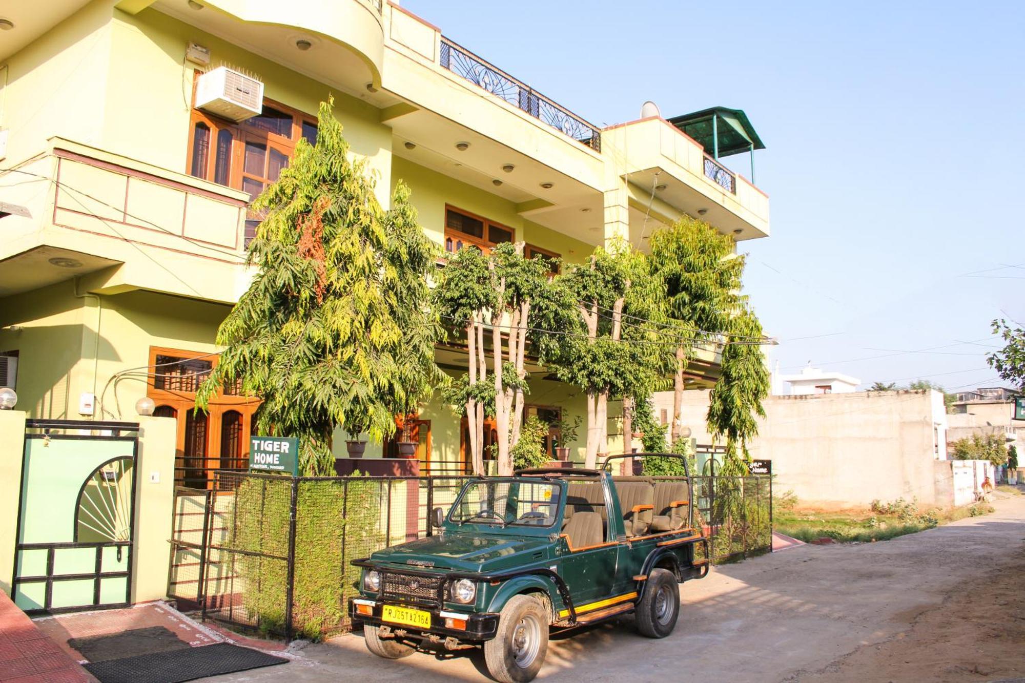 Ranthambore Tiger Home Sawai Madhopur Exterior photo