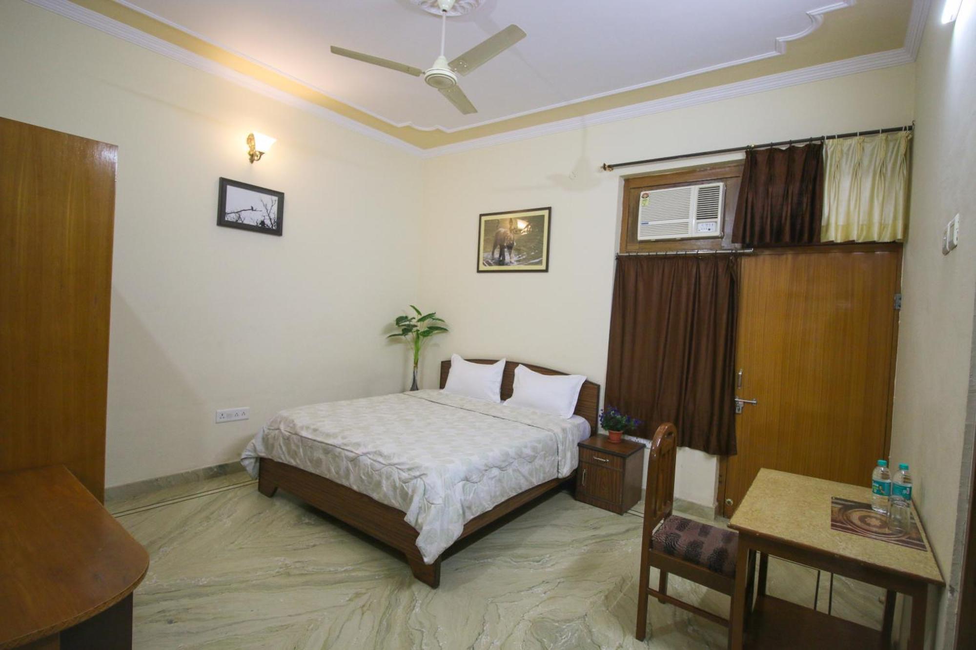 Ranthambore Tiger Home Sawai Madhopur Exterior photo
