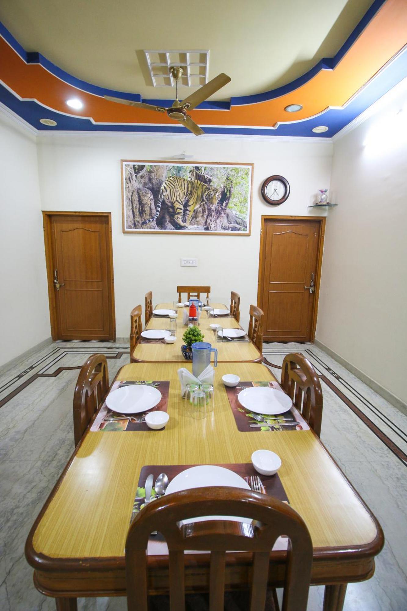 Ranthambore Tiger Home Sawai Madhopur Exterior photo